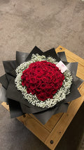 50 Naomi Roses & Gyps Border