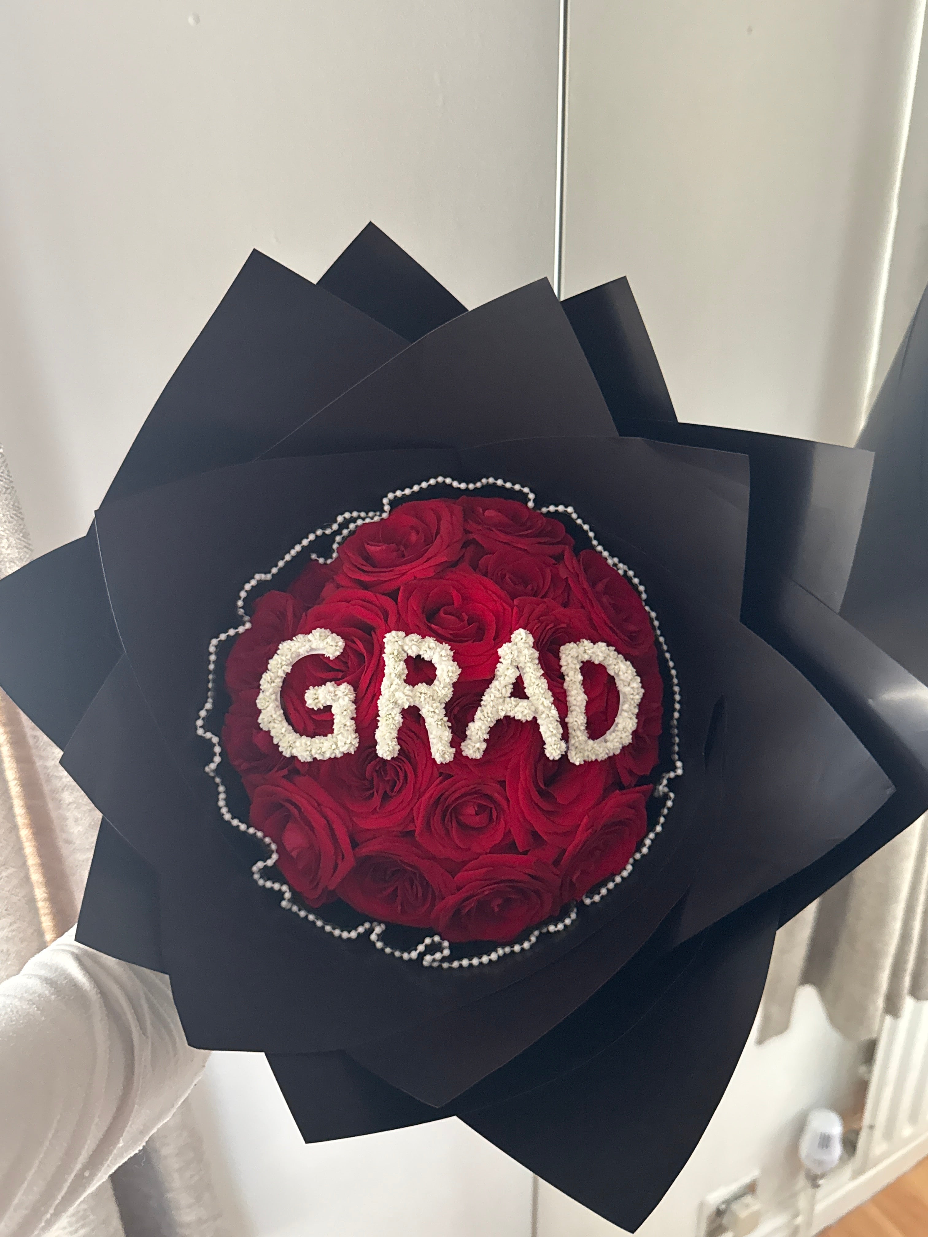 Grad Bouquet - 20 Stems & Gyps